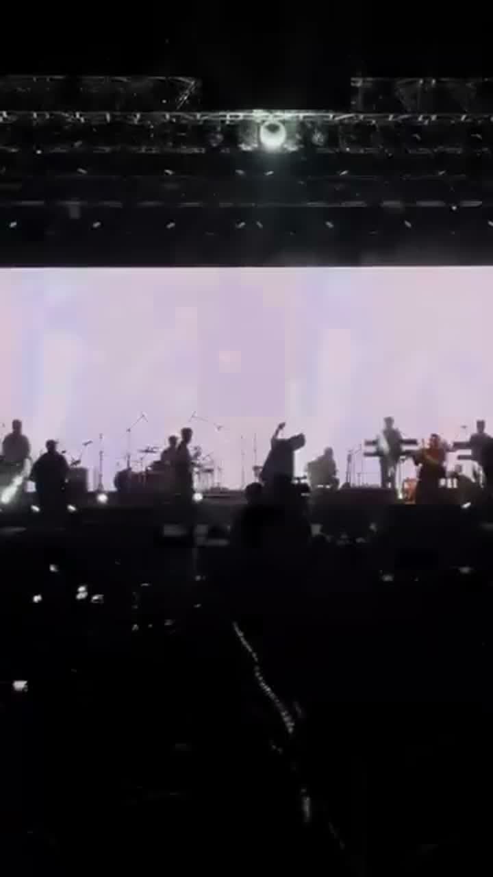 Jubin Nautiyal performing at a BlackEyed event