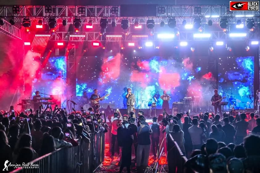 Papon live at AIIMS Kalyani — BlackEyed event photograph 8