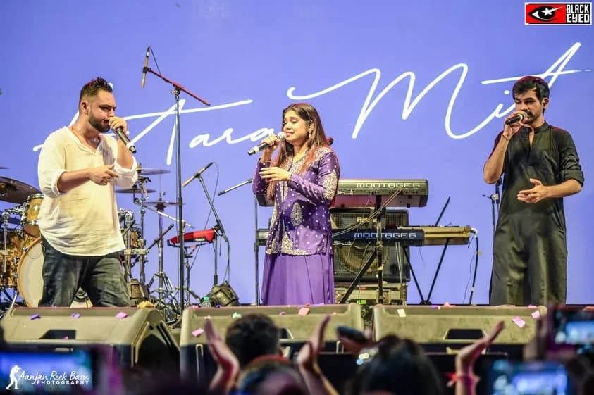 Antara Mitra Live at Beleghata — event photograph 17