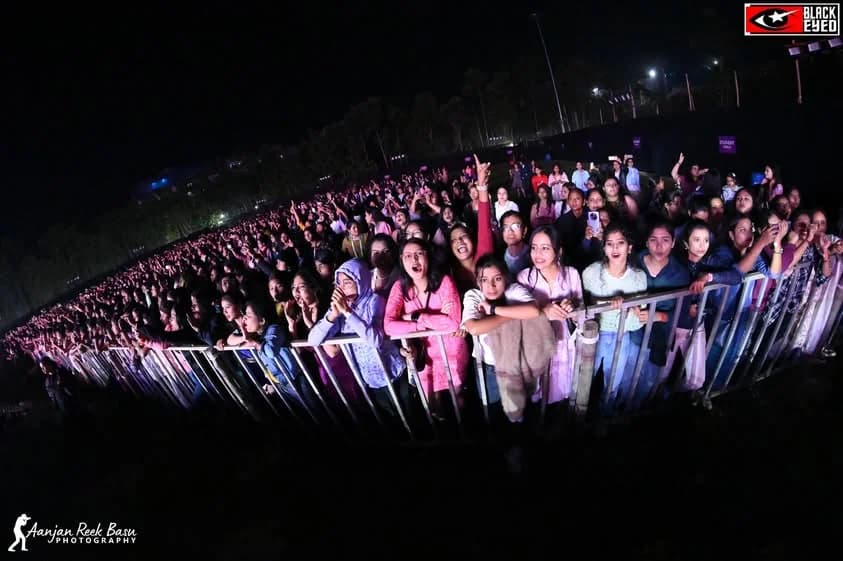 Sonu Nigam Live at Sanaka, Durgapur — event photograph 7