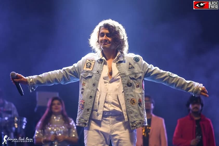 Sonu Nigam Live at Sanaka, Durgapur — event photograph 17