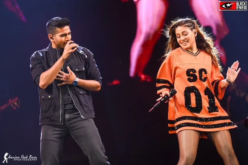 Sunidhi Chauhan Live at Sanaka, Durgapur — event photograph 8