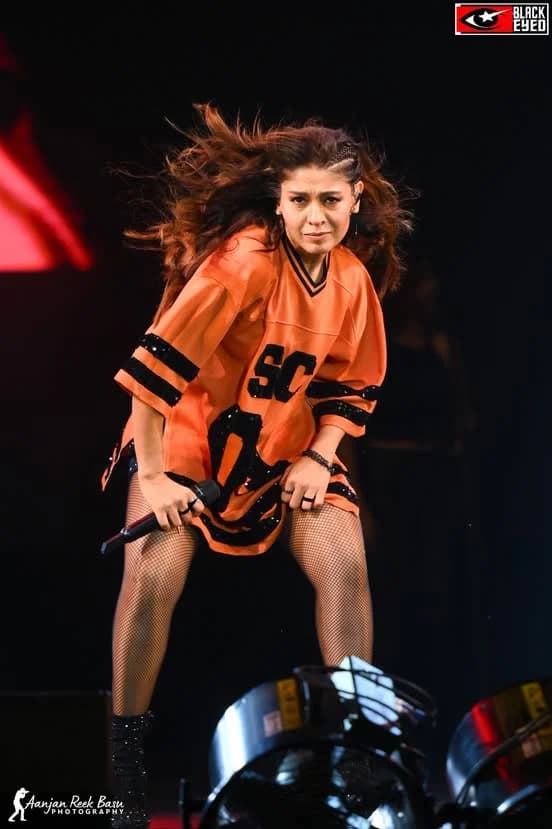 Sunidhi Chauhan Live at Sanaka, Durgapur — event photograph 12