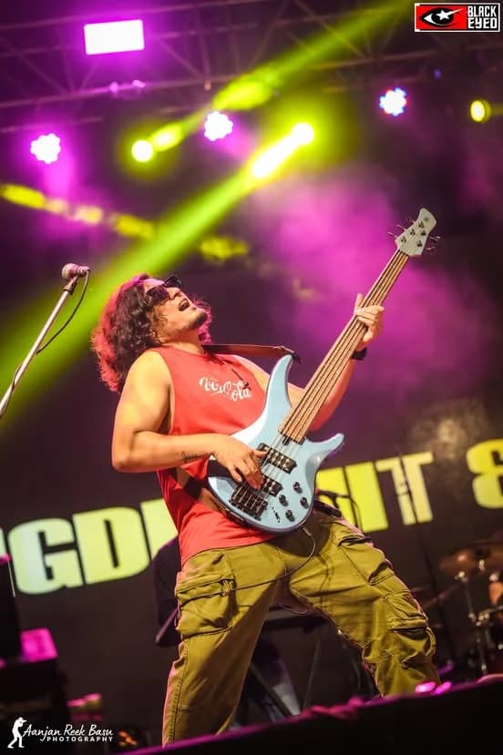 Snigdhajit & Liveline Live at ESIC Medical College for Surge 2024 — event photograph 3