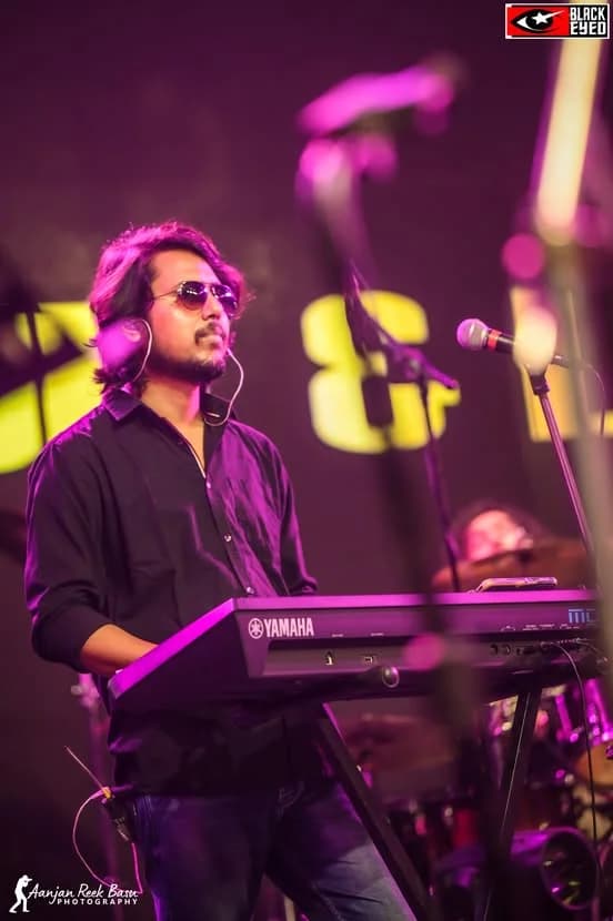 Snigdhajit & Liveline Live at ESIC Medical College for Surge 2024 — event photograph 4