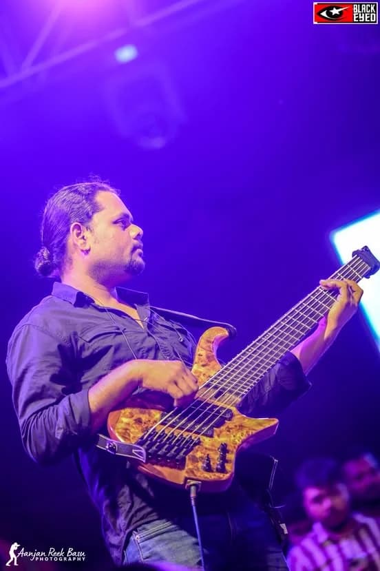 Salman Ali Live at Itahar College — event photograph 9