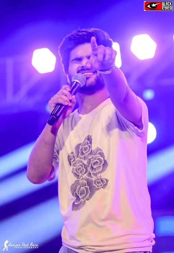 Salman Ali performing at a BlackEyed event