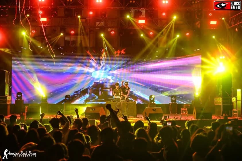 Zephyrtone Live at Surge 2024 — event photograph 6