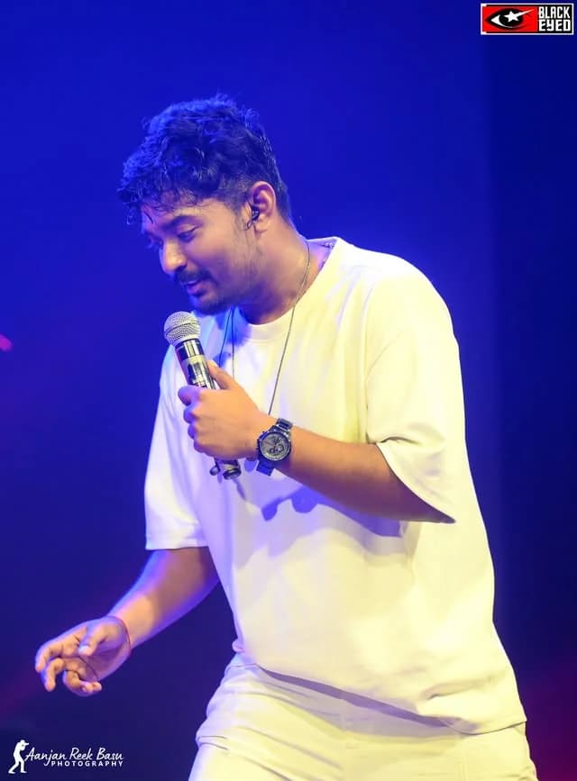 Shovan Ganguly performing at a BlackEyed event