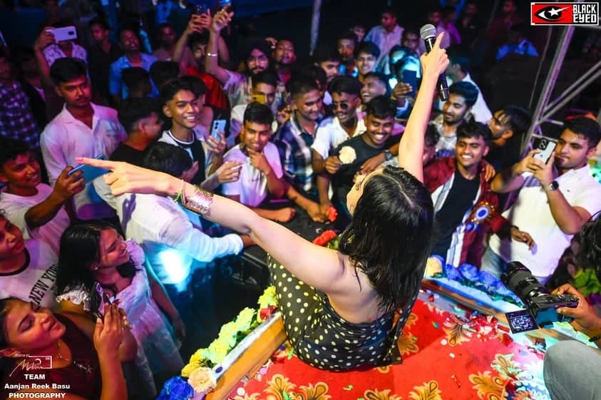 Riya Bhattacharya Live at Kalyani — event photograph 2