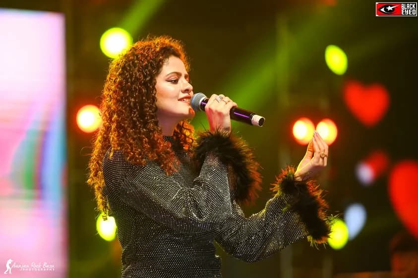 Palak & Palash Mucchal Live at New Barrackpore — event photograph 3