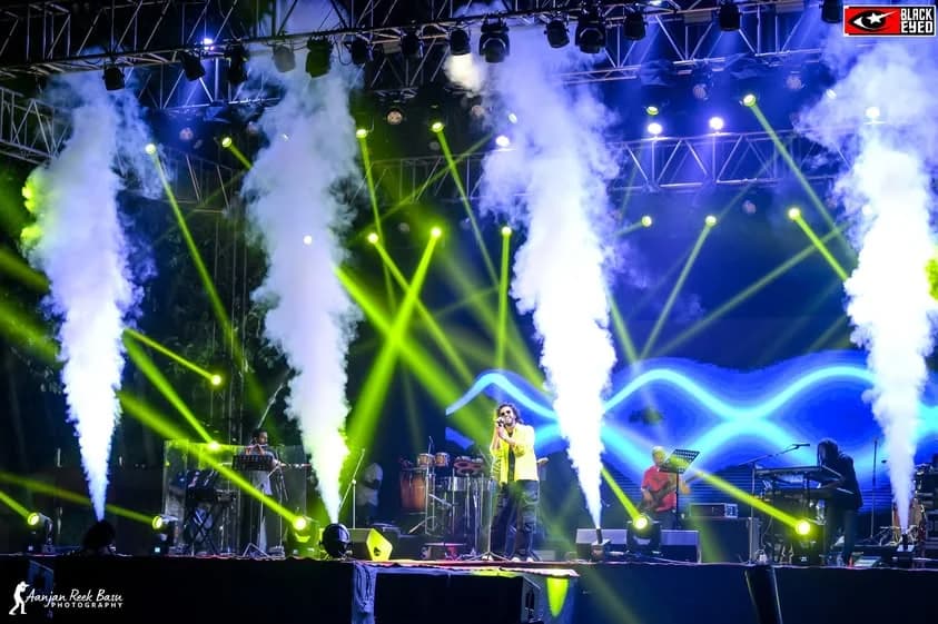 Nakash Aziz Live at Kharagpur — event photograph 3
