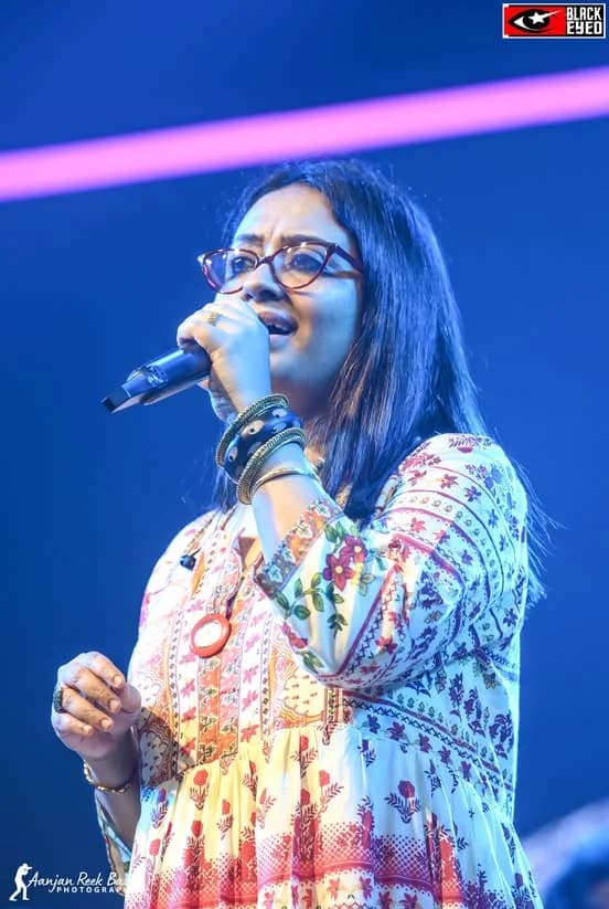 Mahul Abritir Band performing at a BlackEyed event