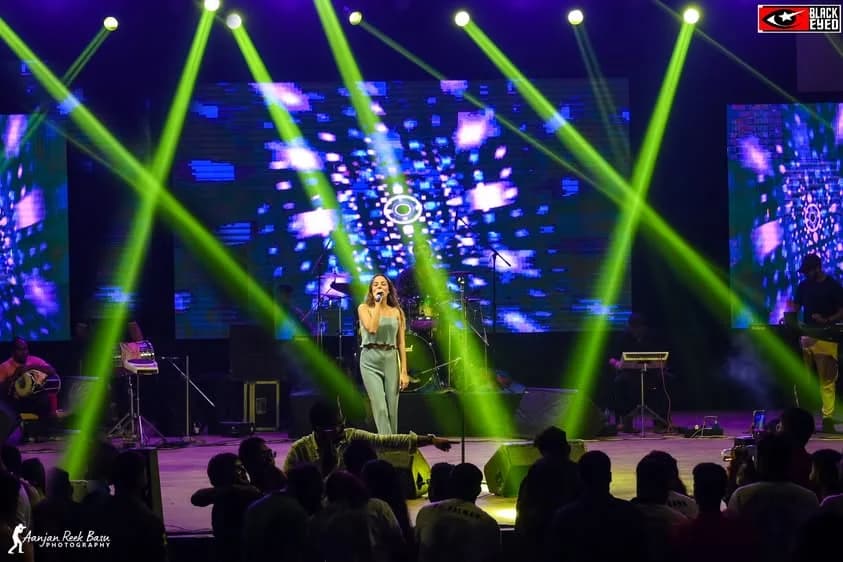 Aakanksha Sharma Live at College of Medicine & JNM Hospital — event photograph 10