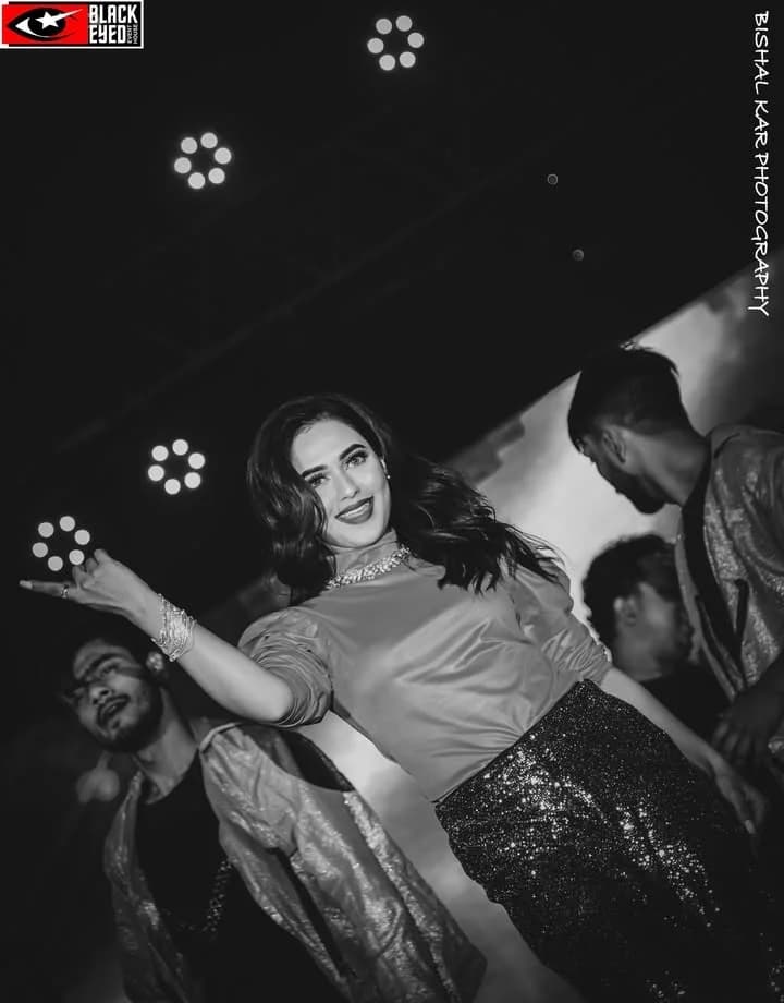 Nusrat Faria Live in Concert — event photograph 14