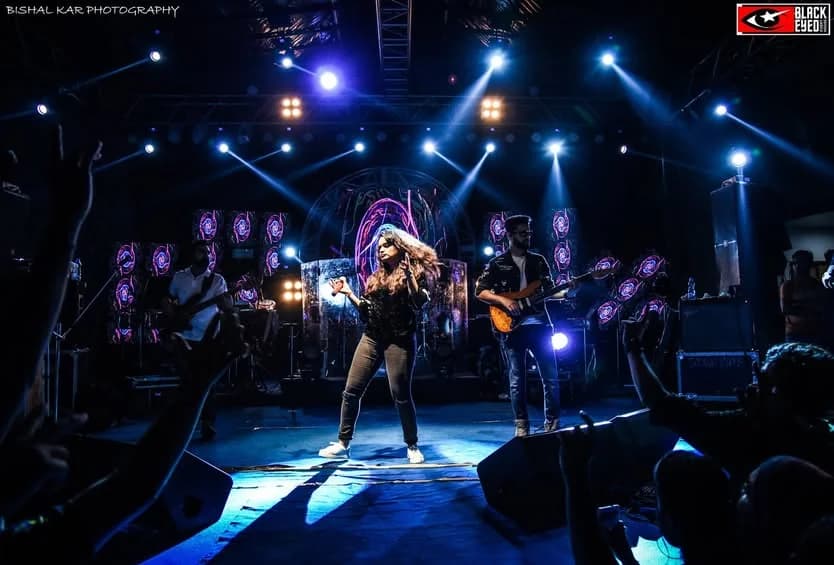 Aditi Singh Sharma Live — event photograph 1