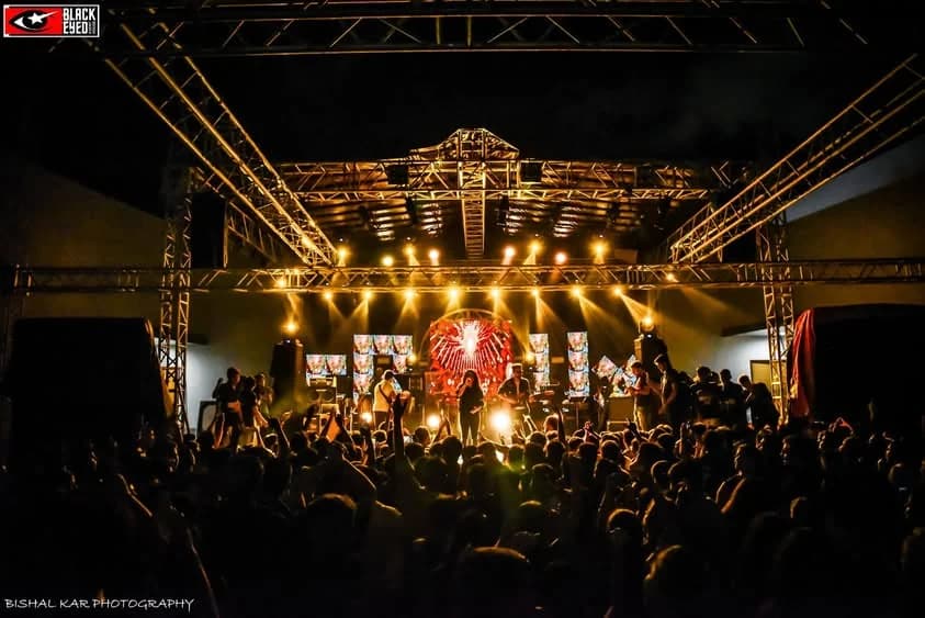 Aditi Singh Sharma Live — event photograph 13