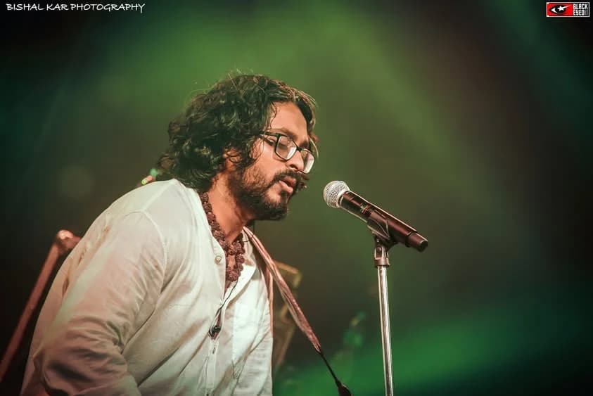 Timir Biswas performing at a BlackEyed event