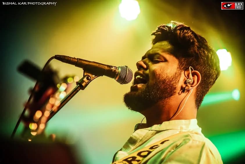 Timir Biswas Live � TBL — event photograph 16