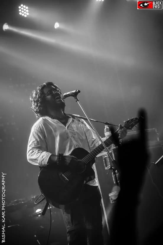 Timir Biswas Live � TBL — event photograph 18