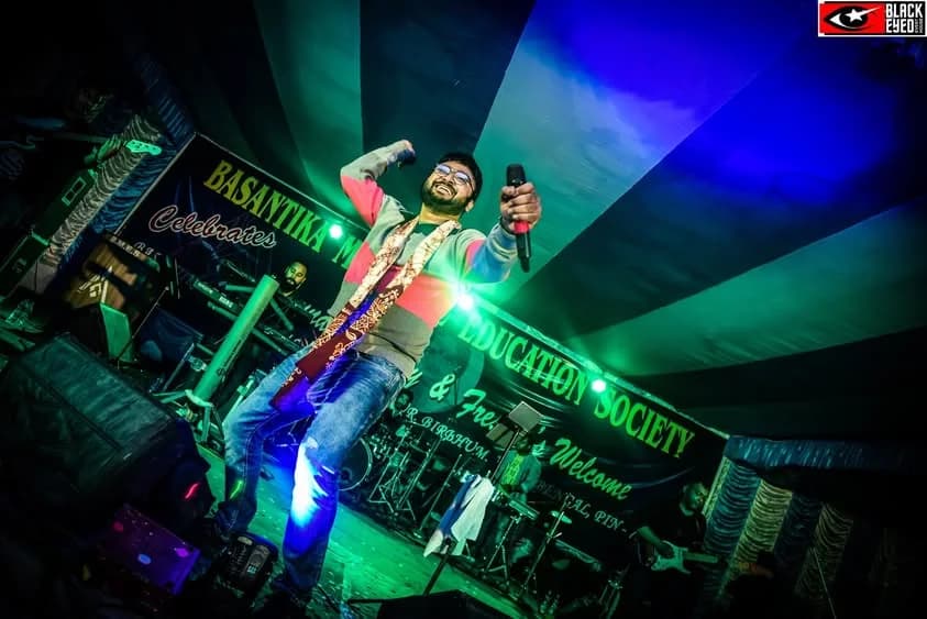 Arnab Dutta Live — event photograph 2