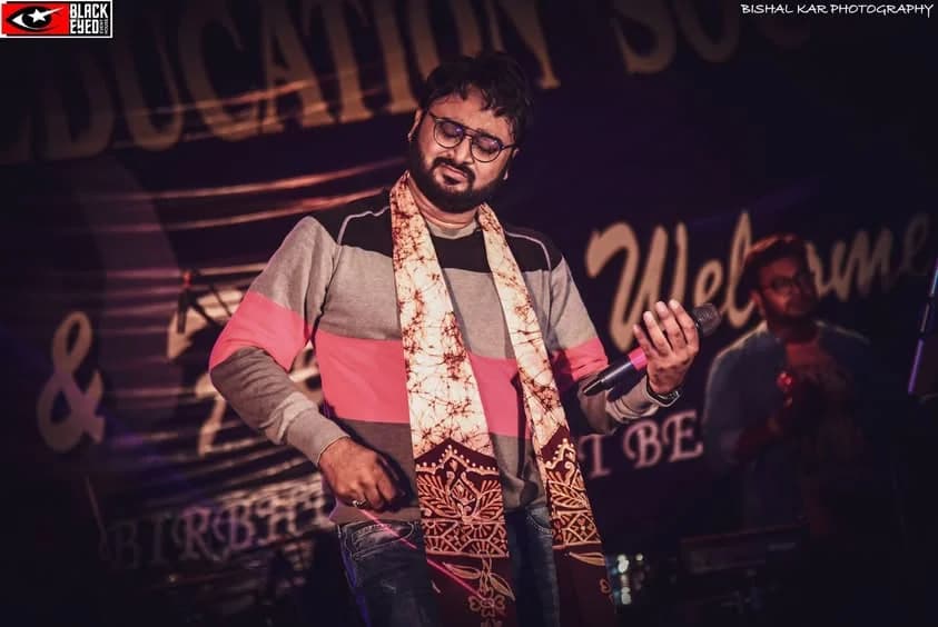 Arnab Dutta Live — event photograph 6