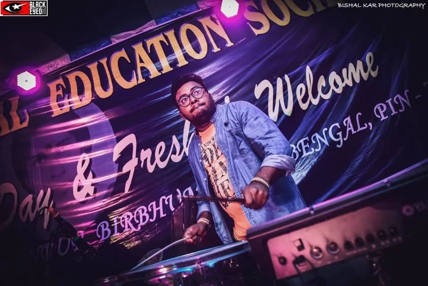 Arnab Dutta Live — event photograph 11