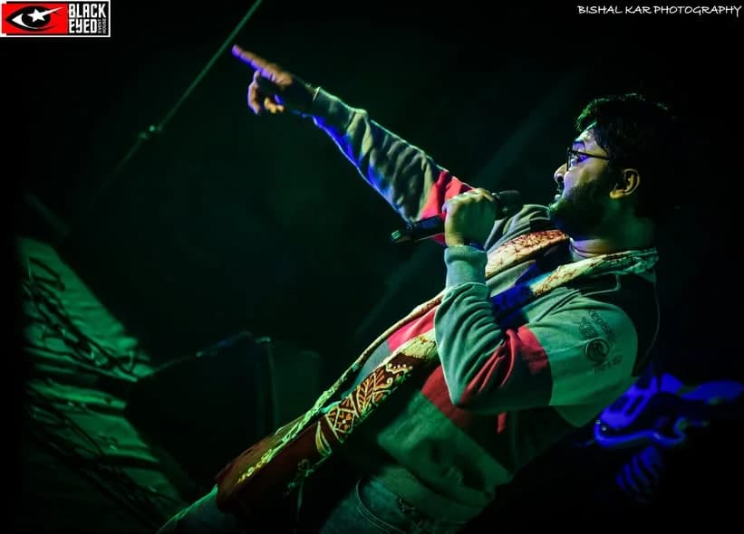 Arnab Dutta Live — event photograph 15