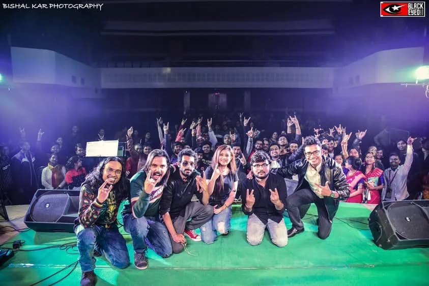 Prashmita Paul Live at Krishnanagar — event photograph 3