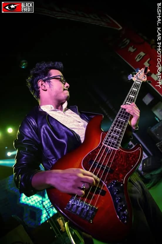 Prashmita Paul Live at Krishnanagar — event photograph 18