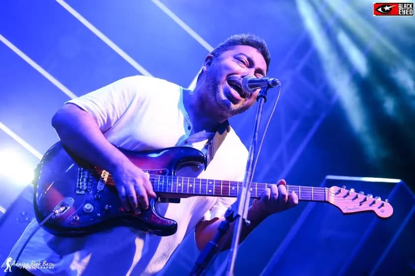 Anjan Dutt LIVE — event photograph 16