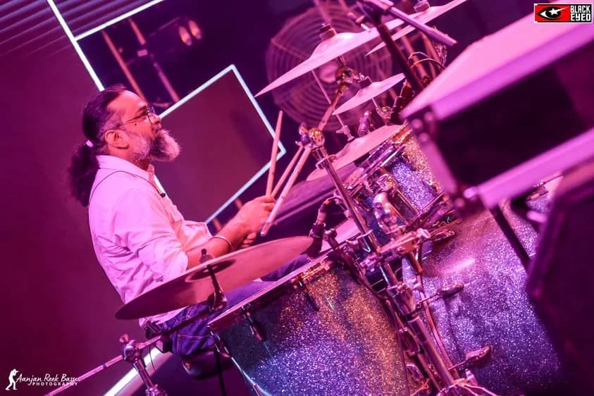 Anjan Dutt LIVE — event photograph 17