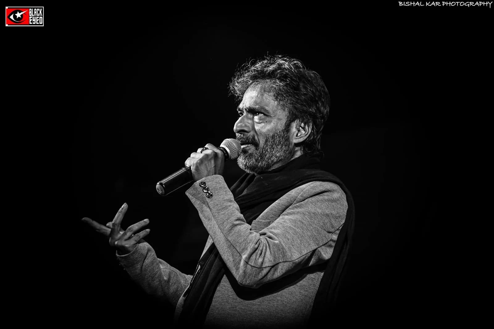 Nachiketa Chakraborty LIVE at Burdwan Poura Utsav — event photograph 2