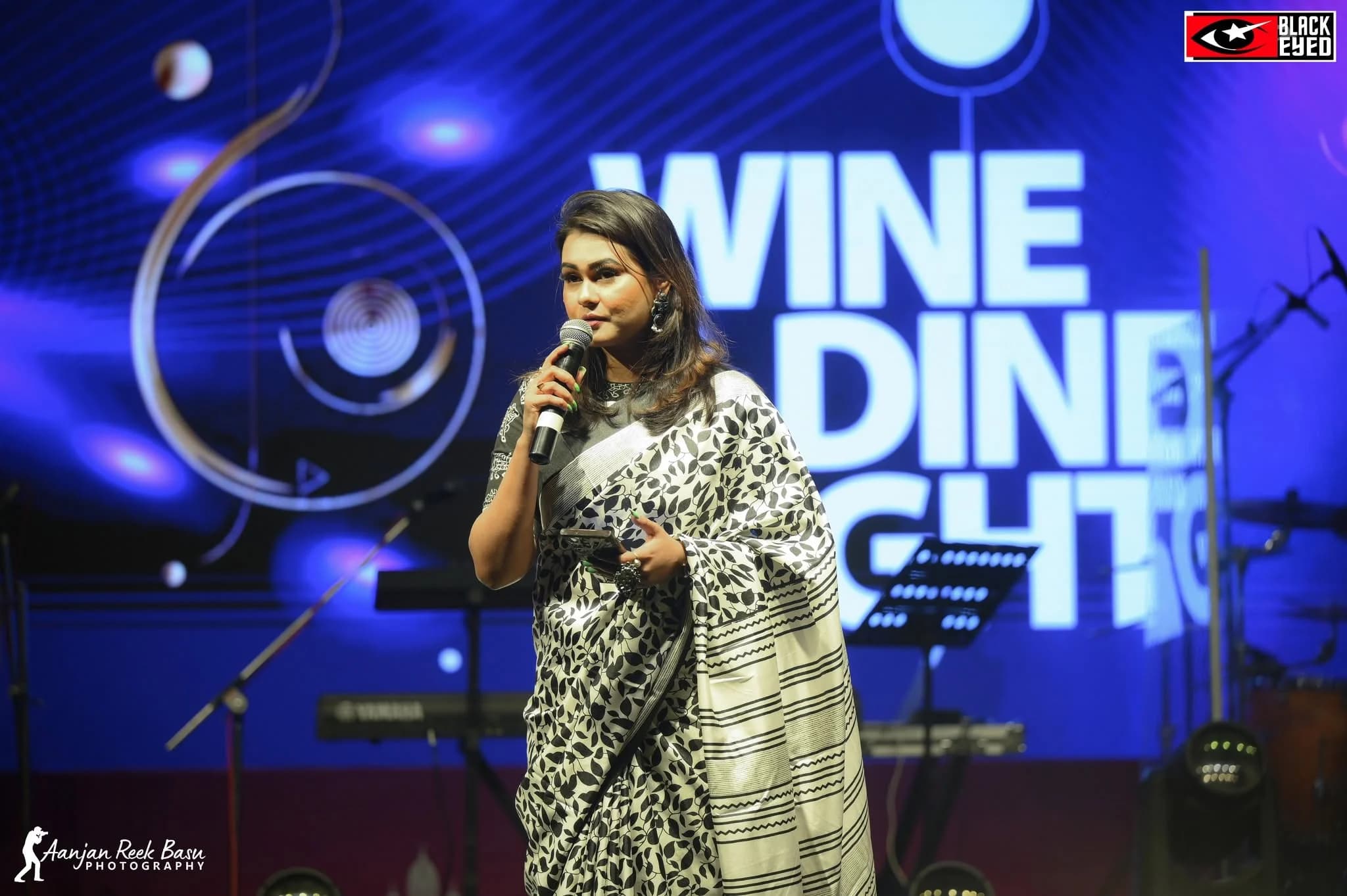 Neha Saha live performance — BlackEyed event photograph 696