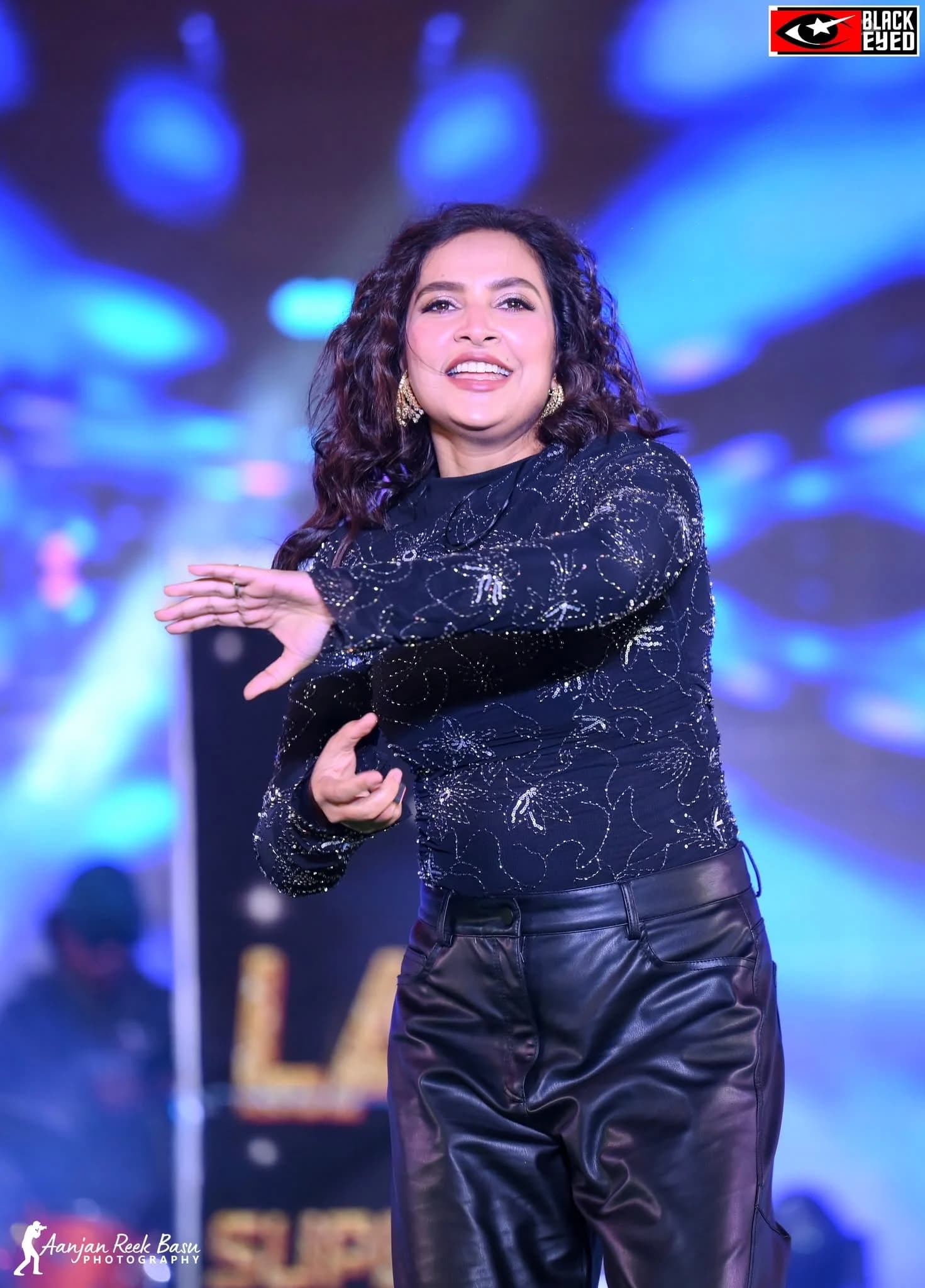Subhashree Ganguly live at Jagaddal Utsav 2026 — BlackEyed event photograph 612