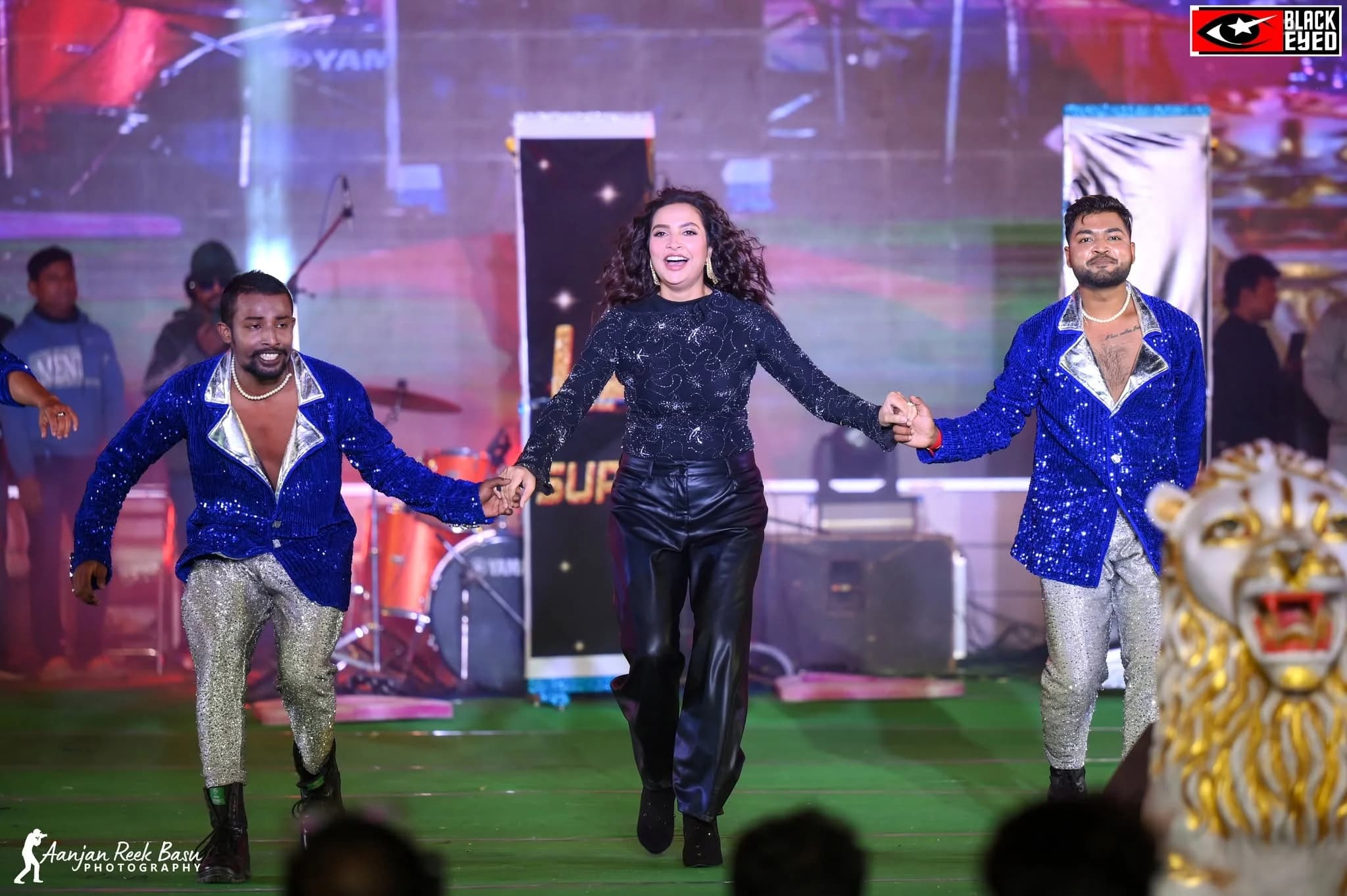 Subhashree Ganguly live at Jagaddal Utsav 2026 — BlackEyed event photograph 602