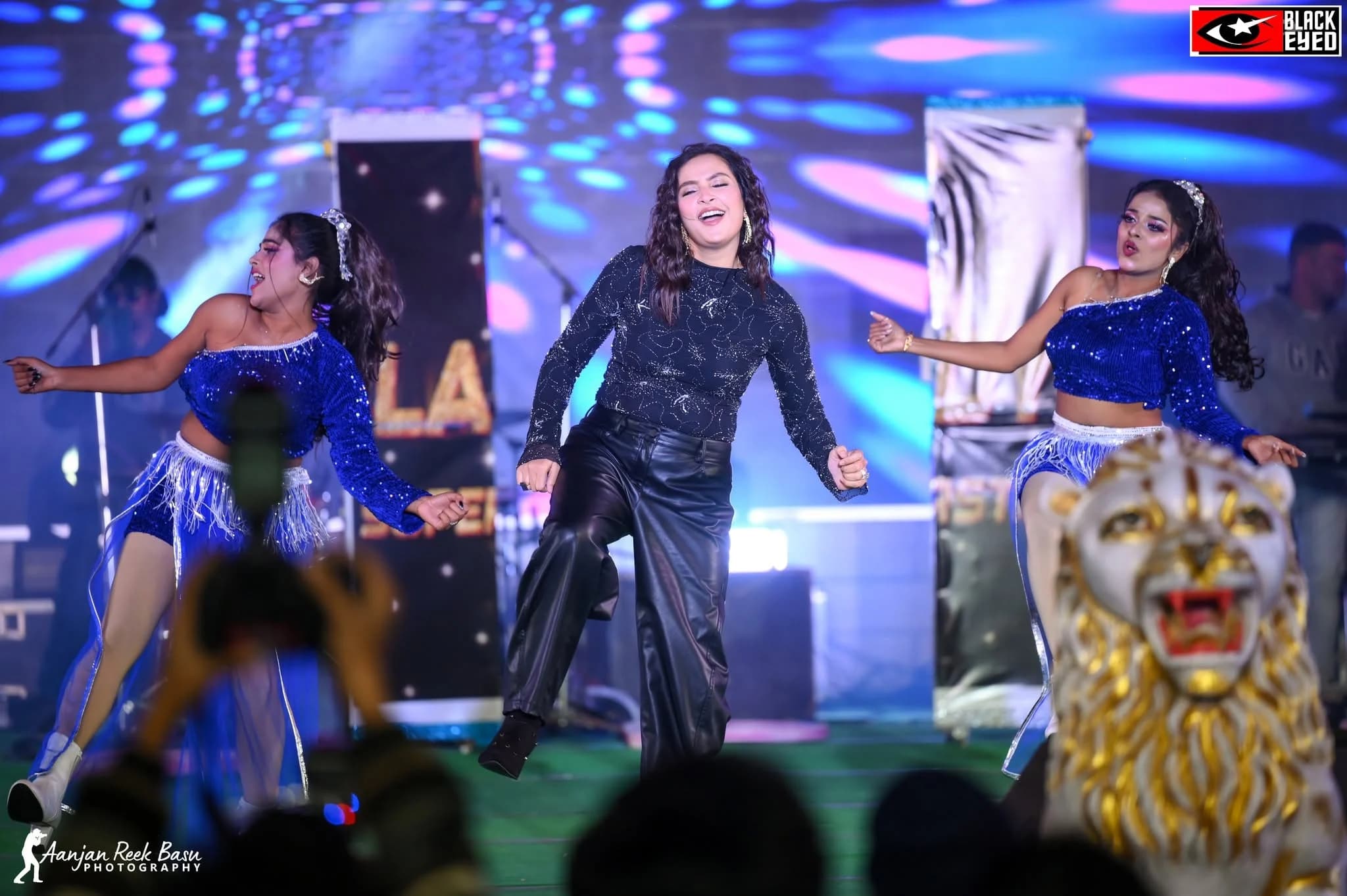 Subhashree Ganguly live at Jagaddal Utsav 2026 — BlackEyed event photograph 611