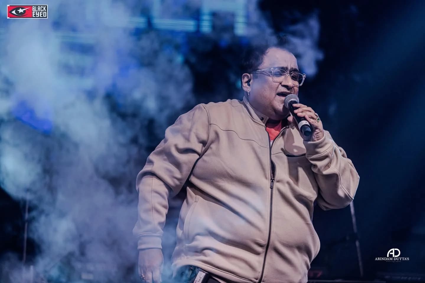Kunal Ganjwala live at Kolkata CNMC — BlackEyed event photograph 455