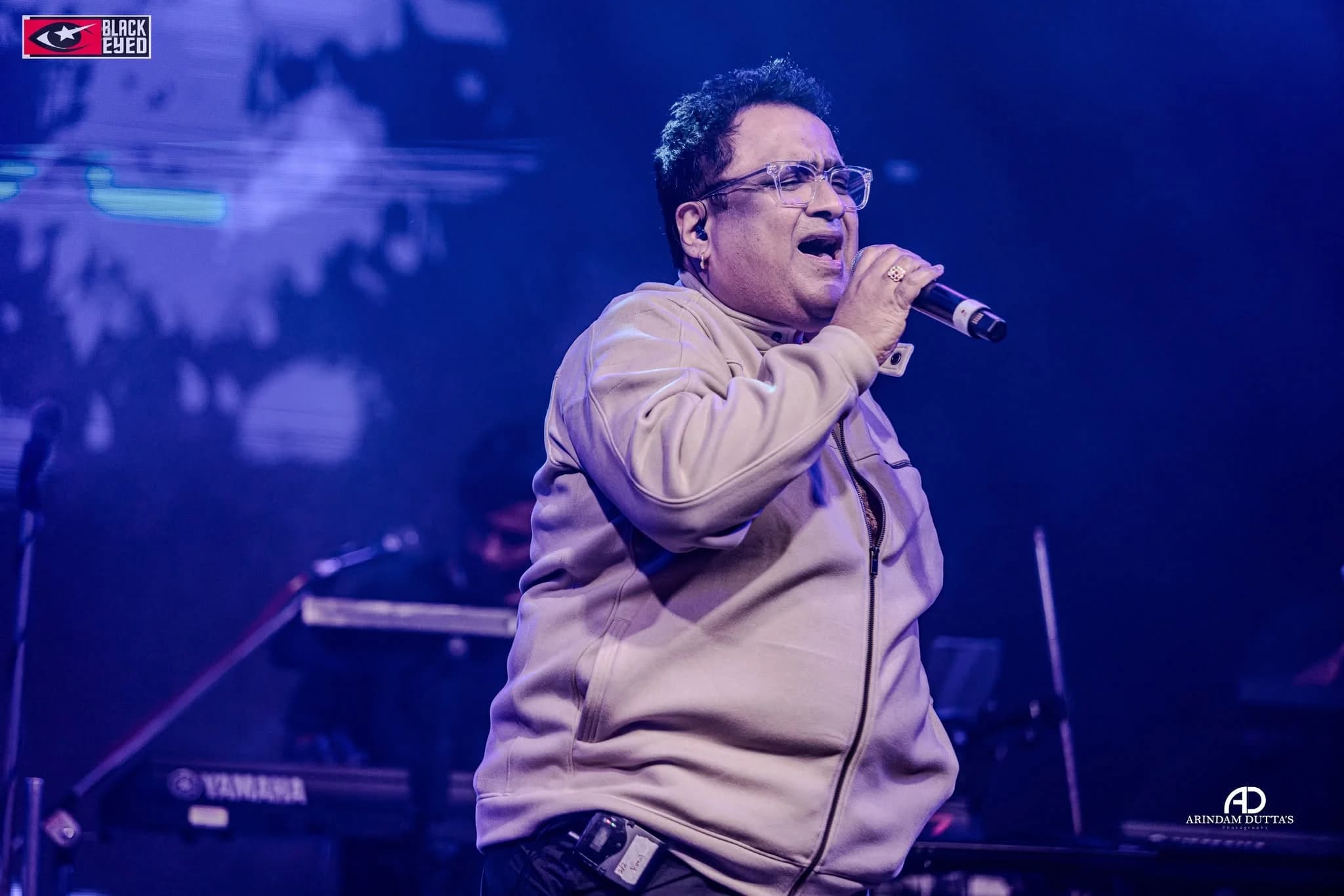 Kunal Ganjwala live at Kolkata CNMC — BlackEyed event photograph 457