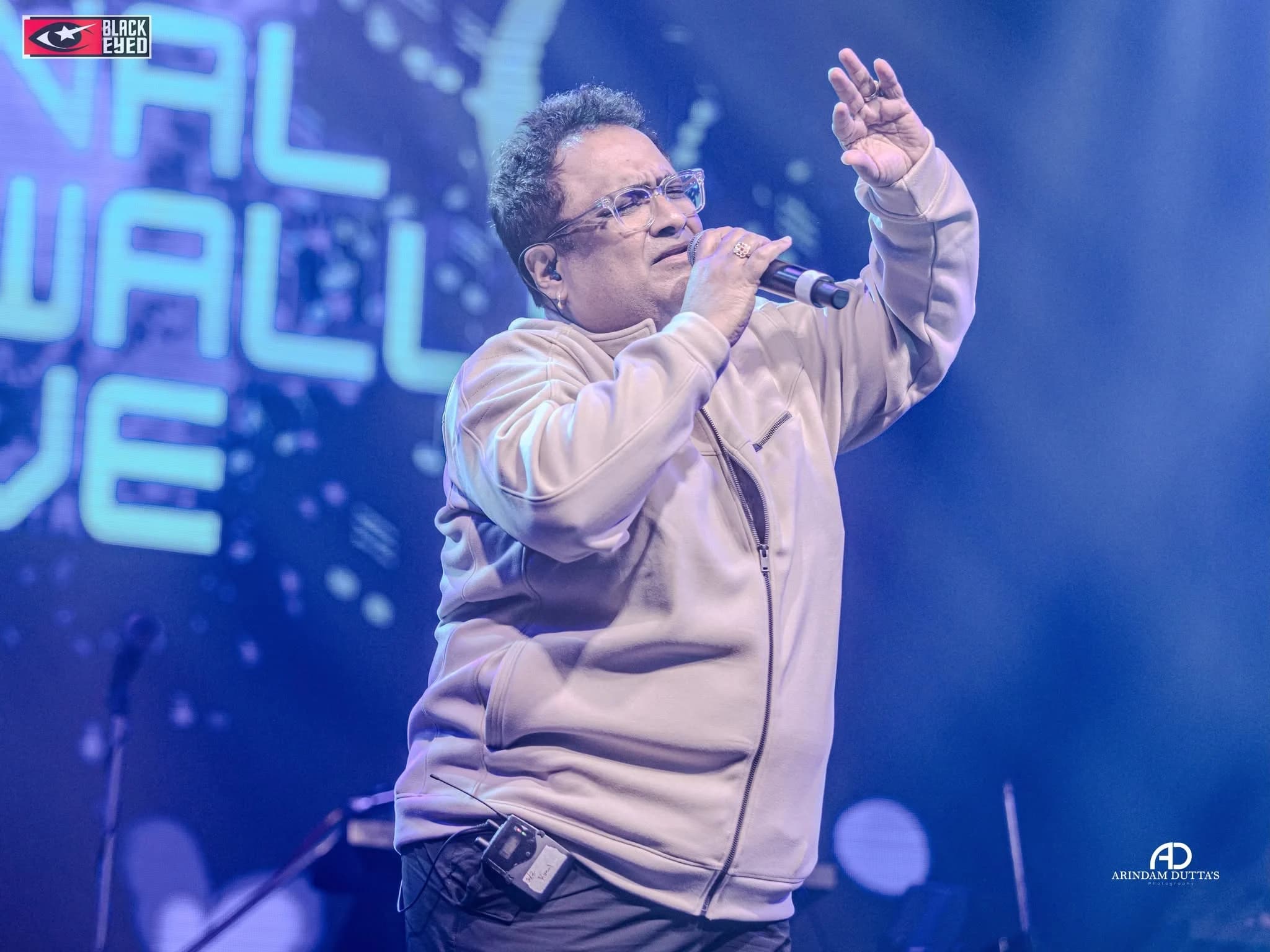 Kunal Ganjwala live at Kolkata CNMC — BlackEyed event photograph 458
