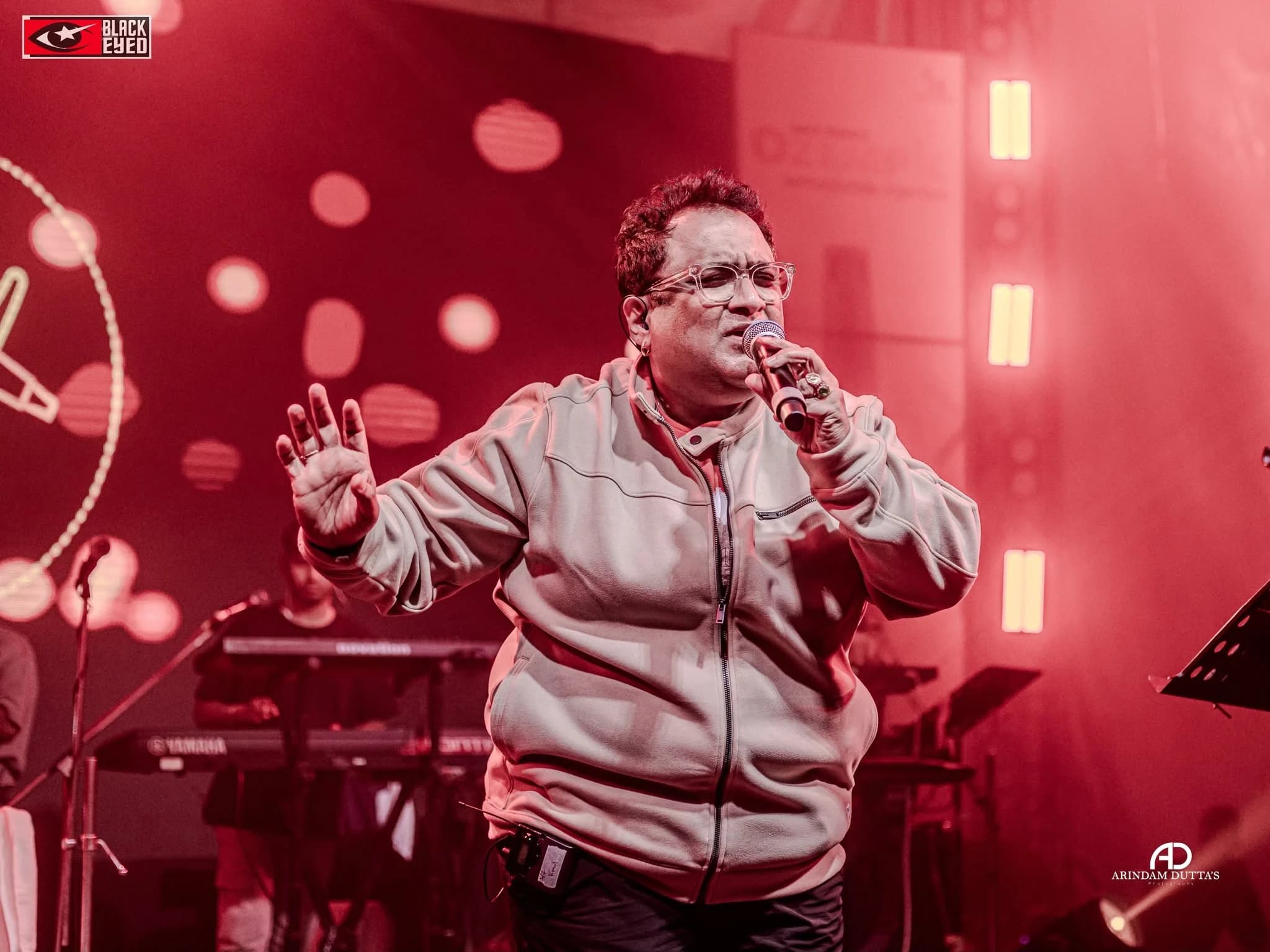 Kunal Ganjwala live at Kolkata CNMC — BlackEyed event photograph 461