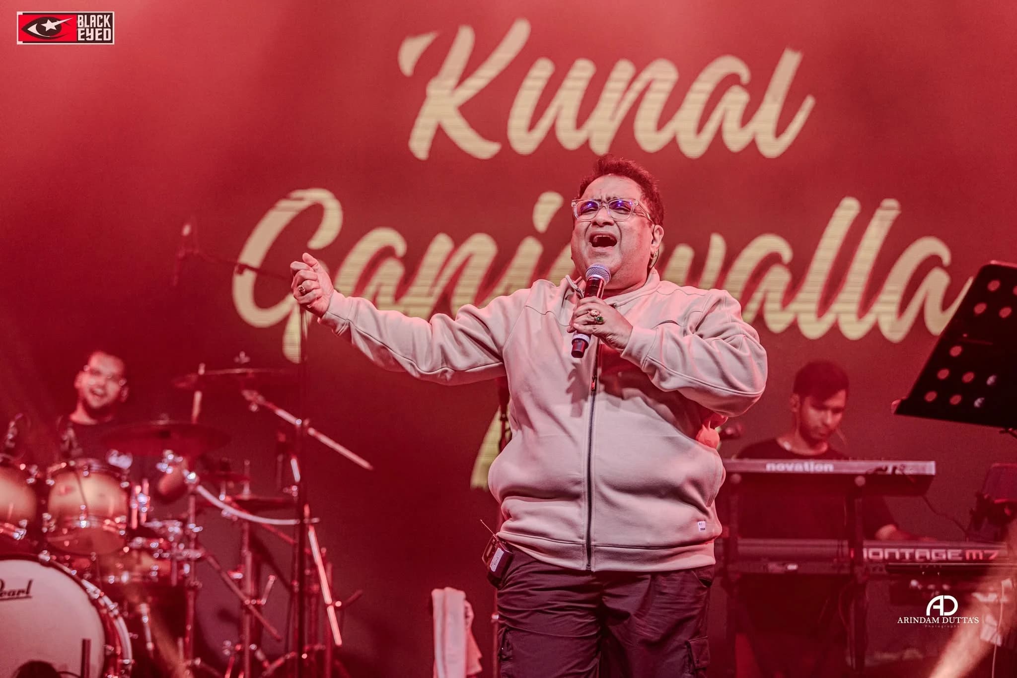 Kunal Ganjwala live at Kolkata CNMC — BlackEyed event photograph 464