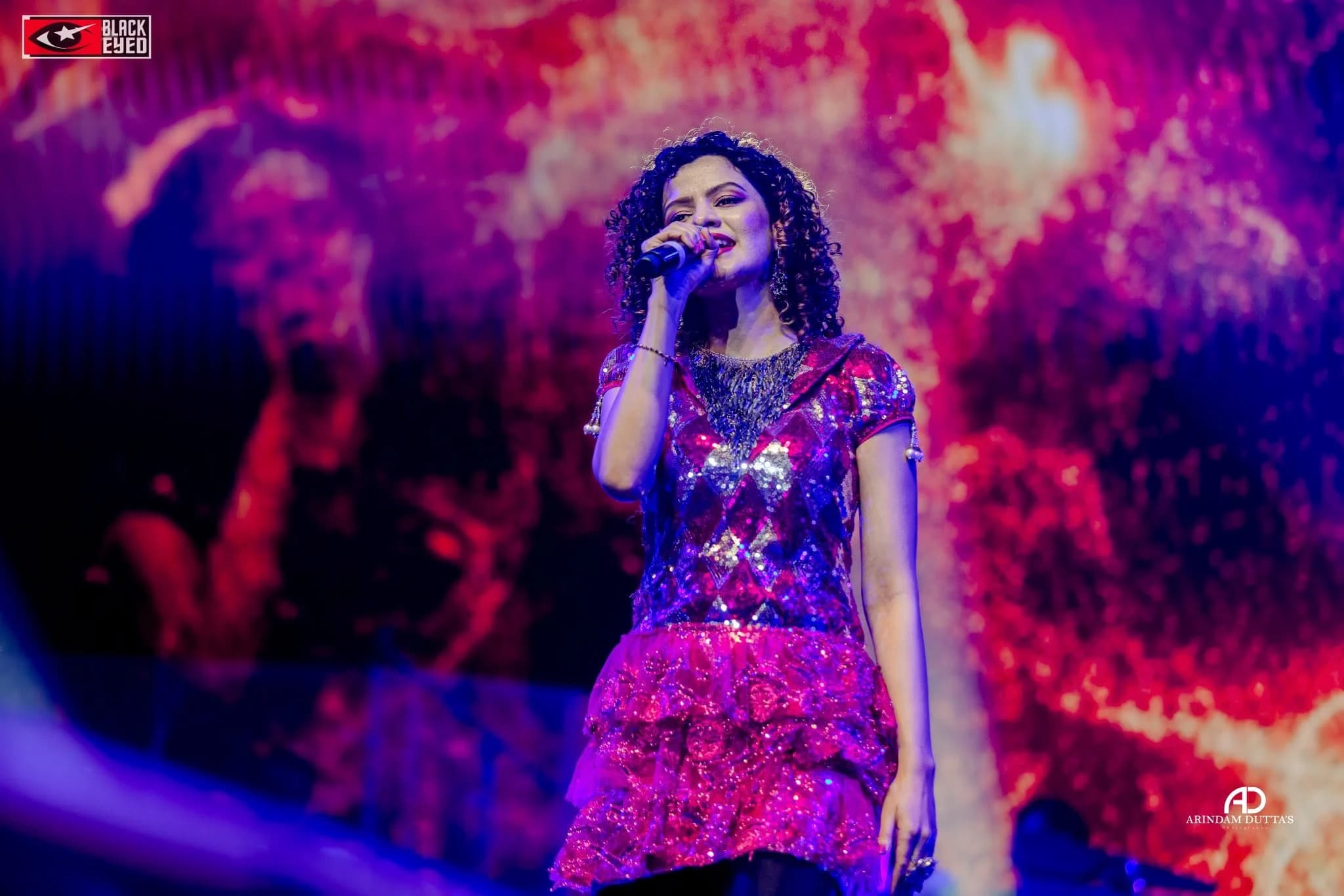 Palak Muchhal live in concert — BlackEyed event photograph 411