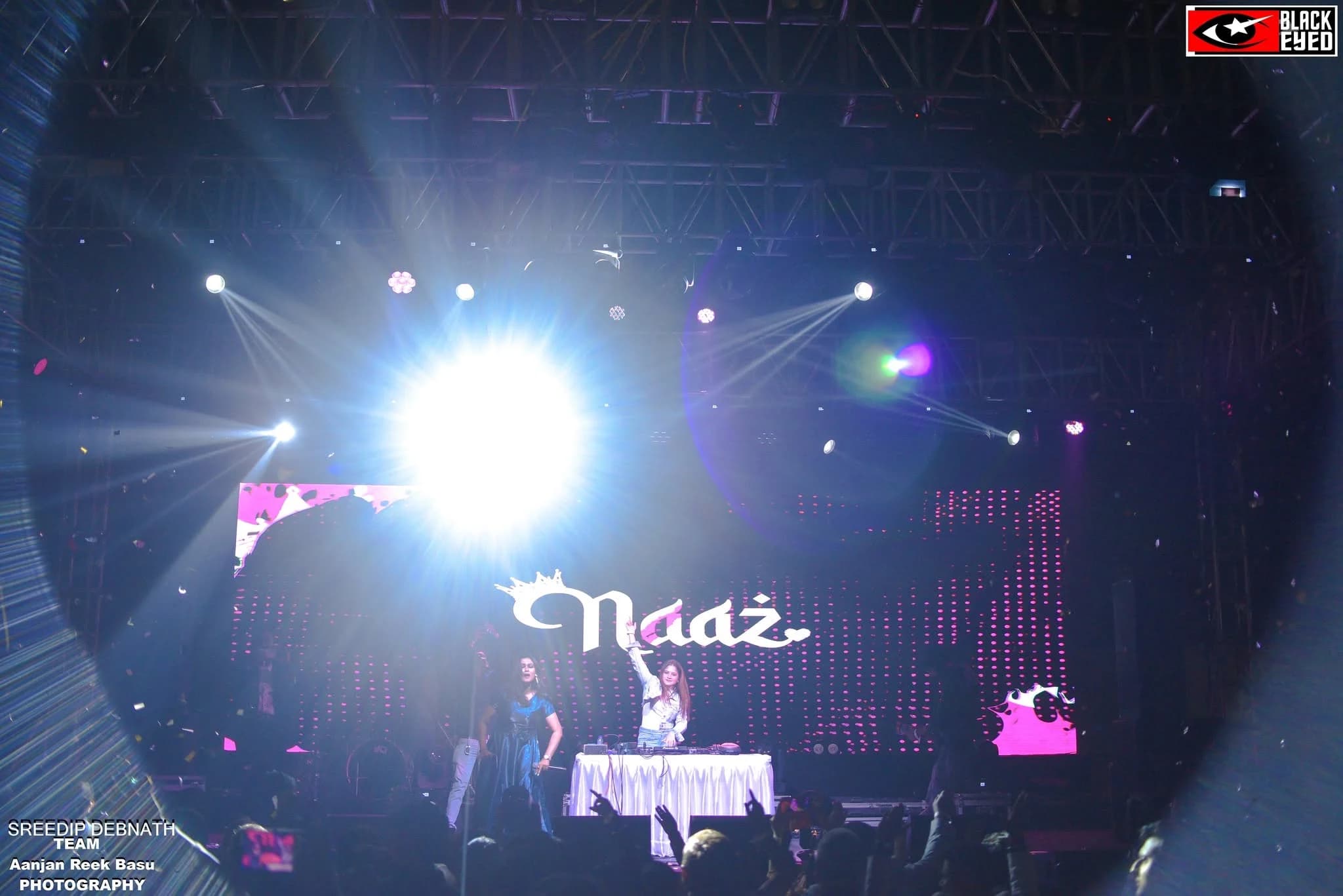 DJ Naaz live at Aquatica — BlackEyed event photograph 393