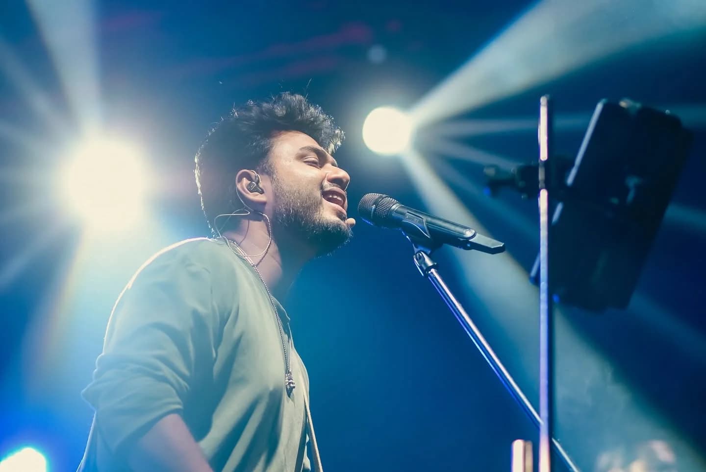 Raj Barman live at Krishnanagar — BlackEyed event photograph 358
