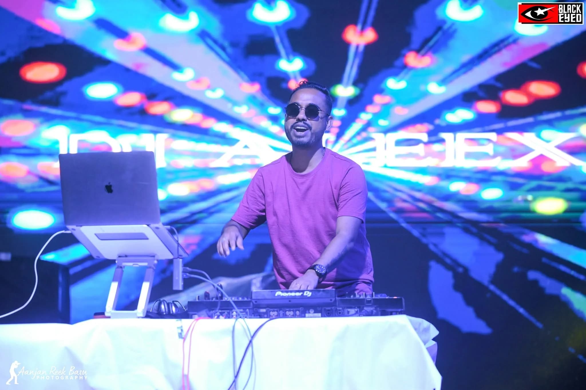 DJ Aleex live at SURGE — BlackEyed event photograph 300
