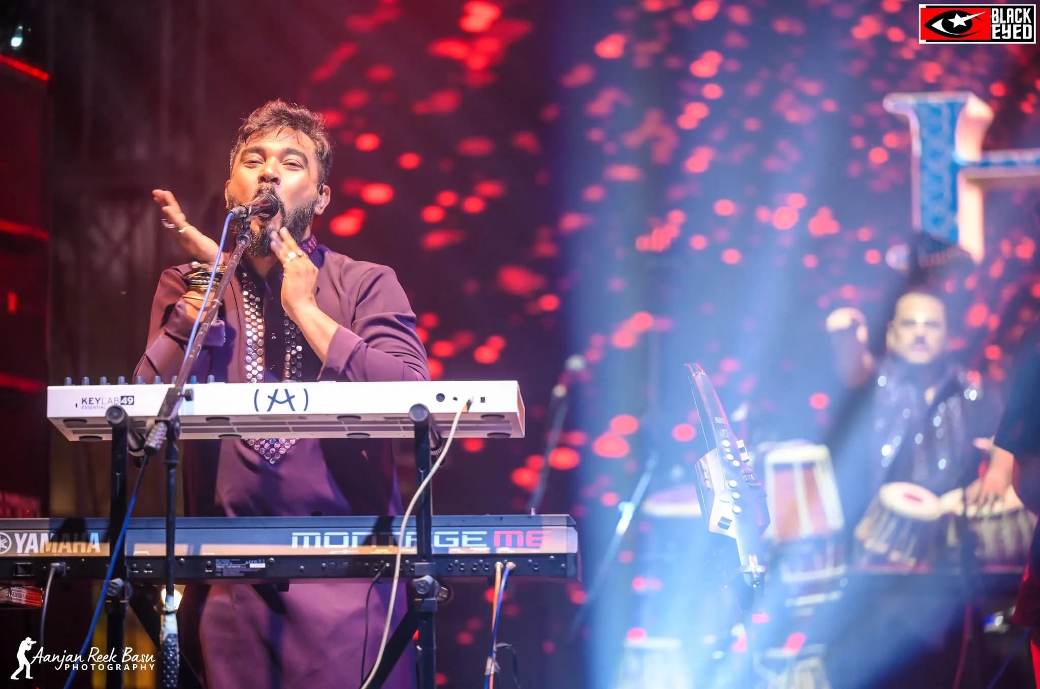 Humsufi live at SURGE — BlackEyed event photograph 208