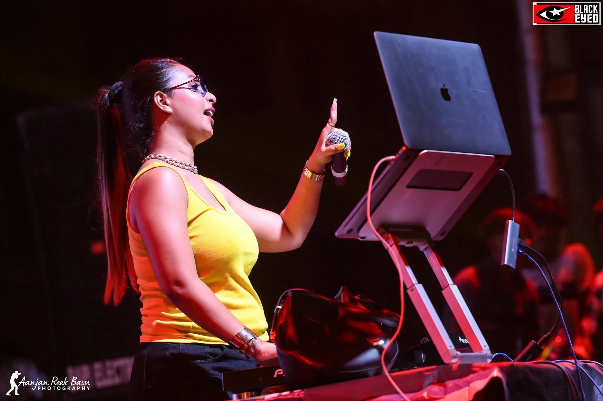 DJ Pari live at SURGE — BlackEyed event photograph 166