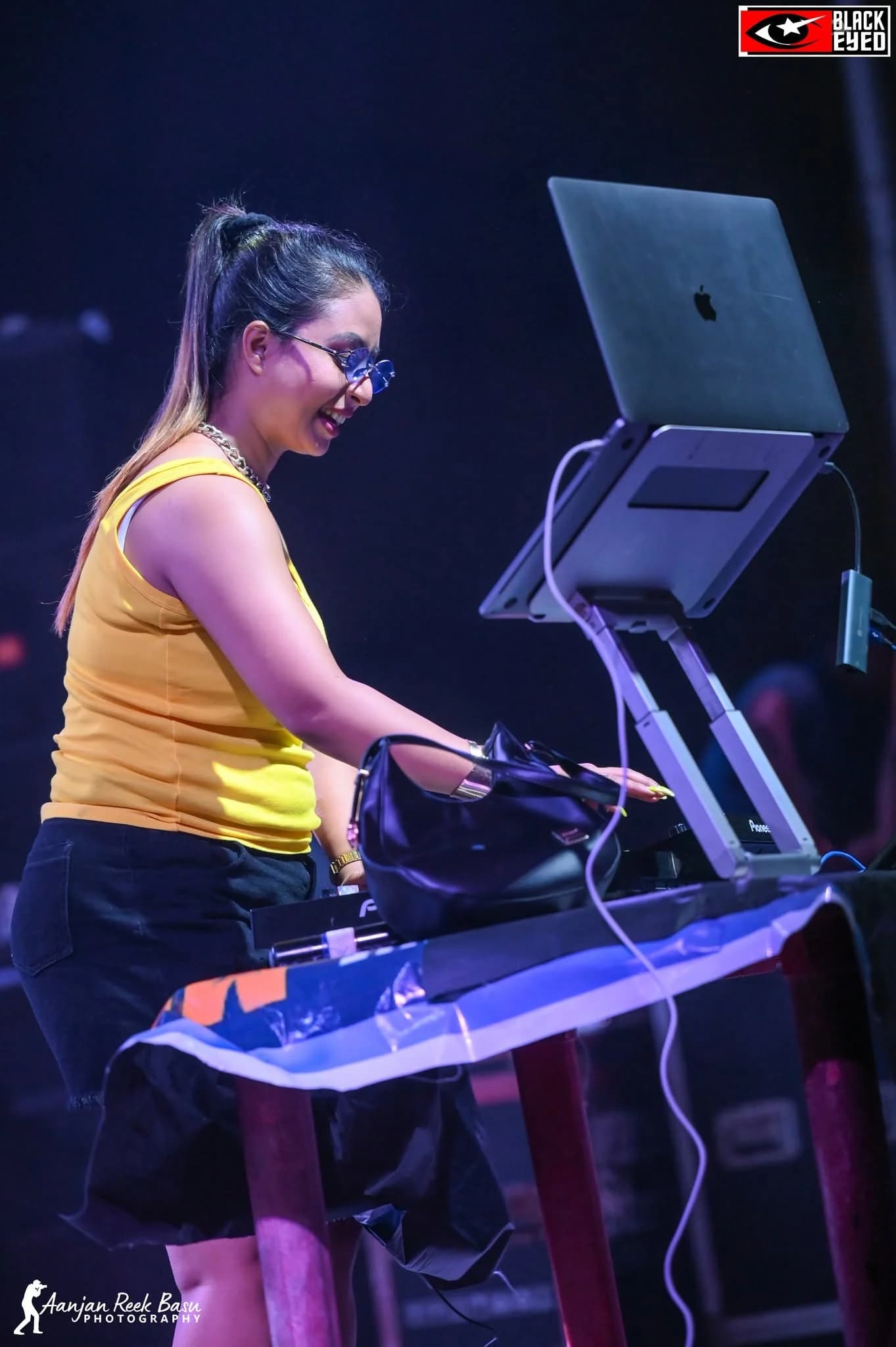 DJ Pari live at SURGE — BlackEyed event photograph 176