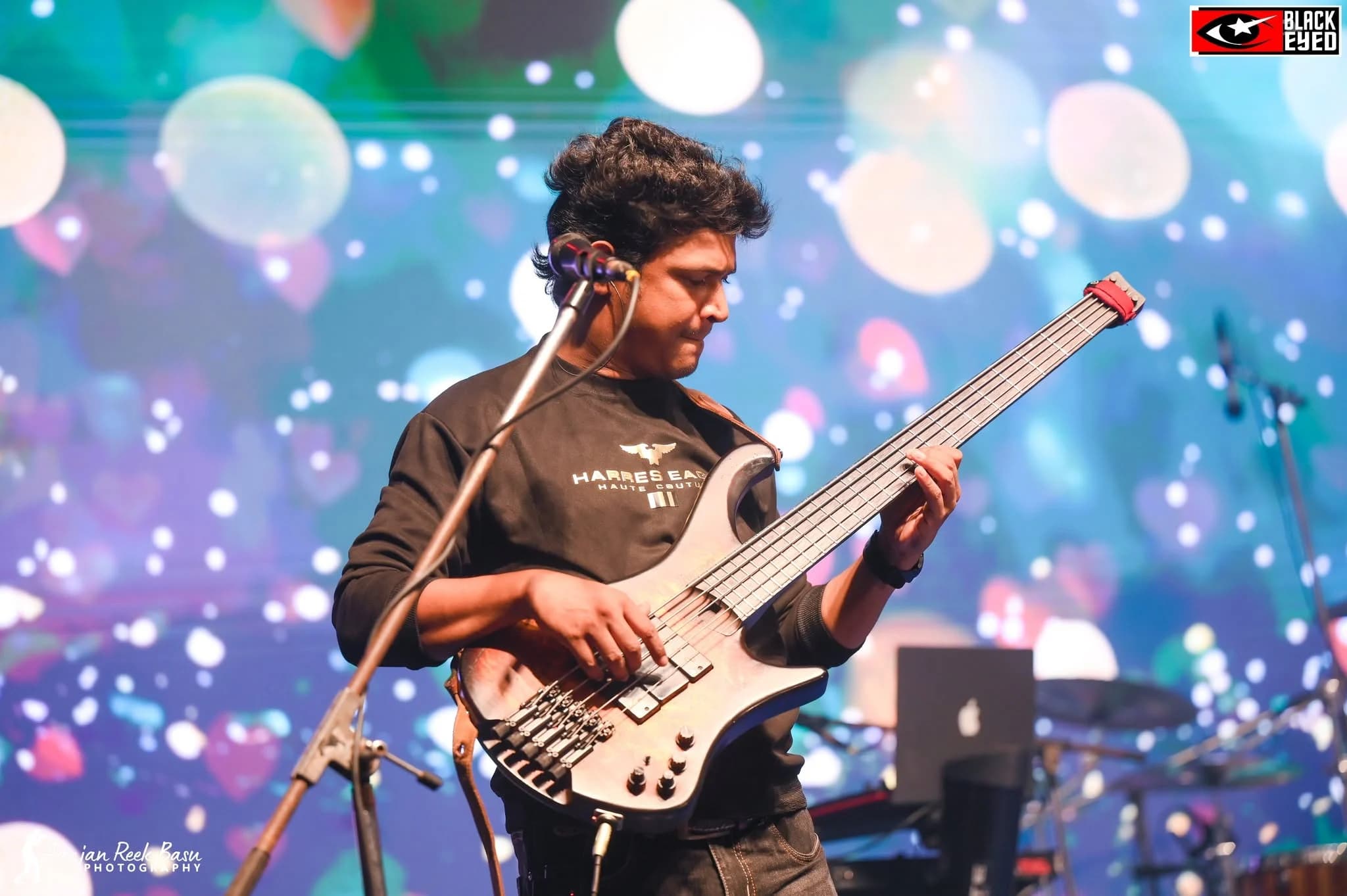 Satish Gajmer live at DSHM 2026 — BlackEyed event photograph 33